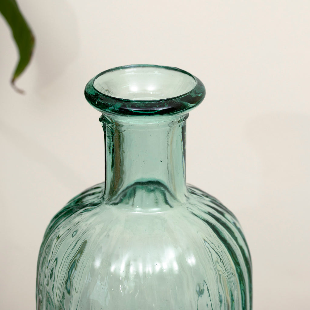 Klare Blasenvase aus recyceltem Glas