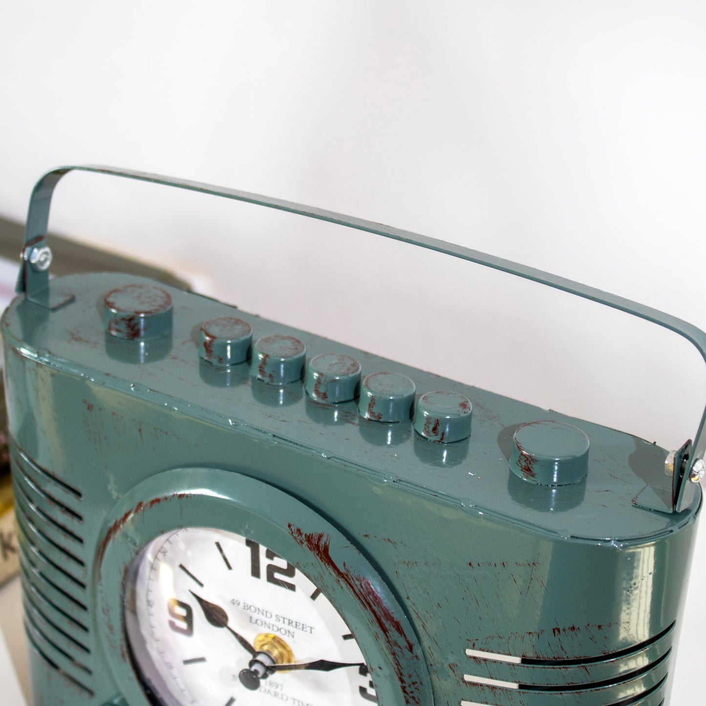 Green Vintage Radio Mantel Clock