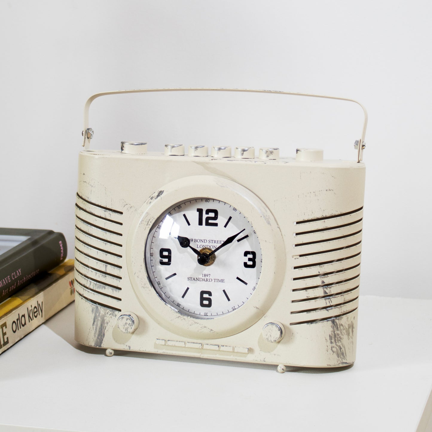 Cream Vintage Radio Mantel Clock