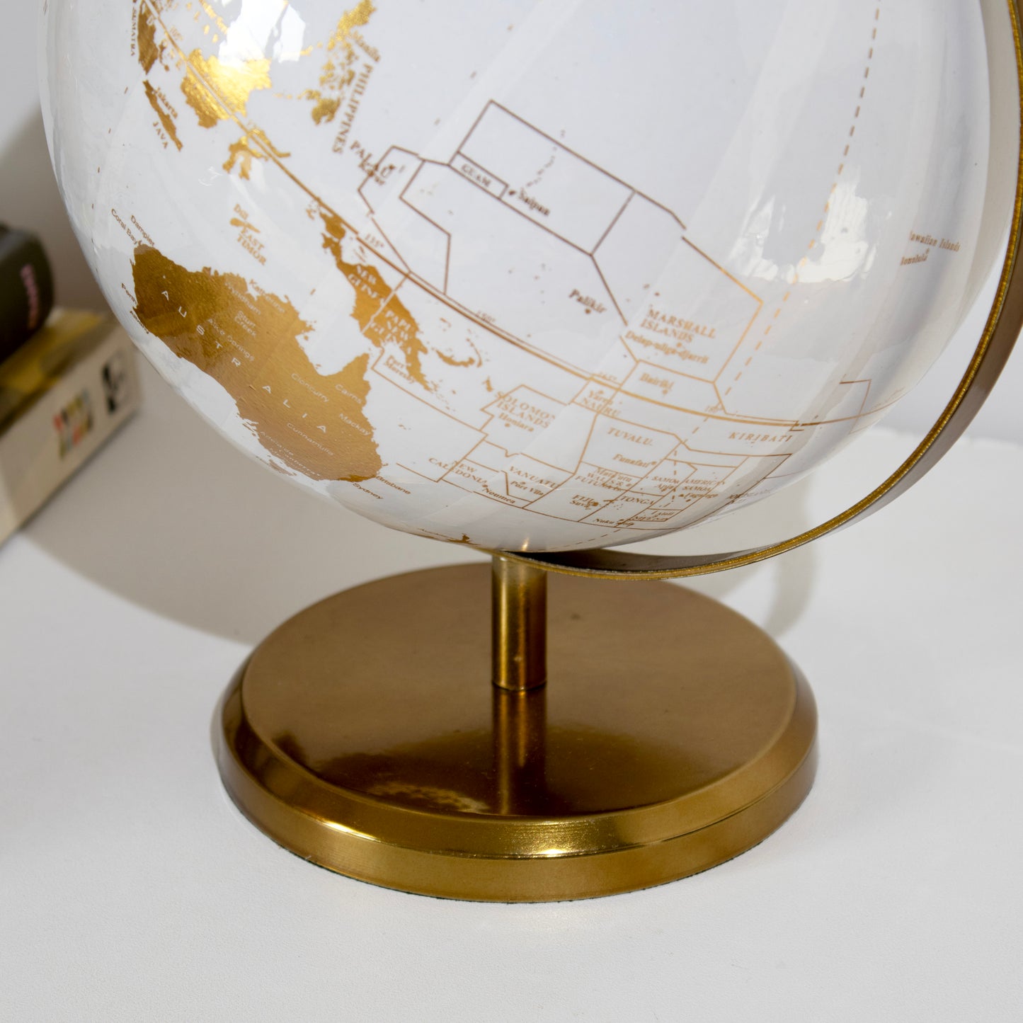 Glossy White & Gold Base Globe