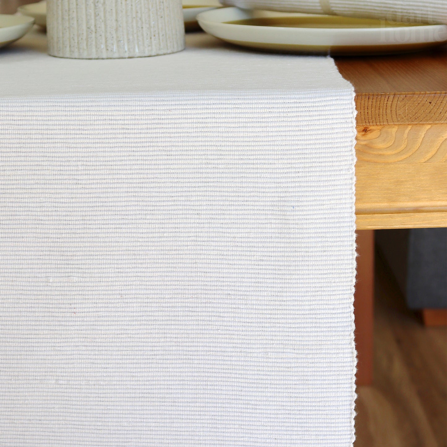 White Ribbed Cotton Table Runner