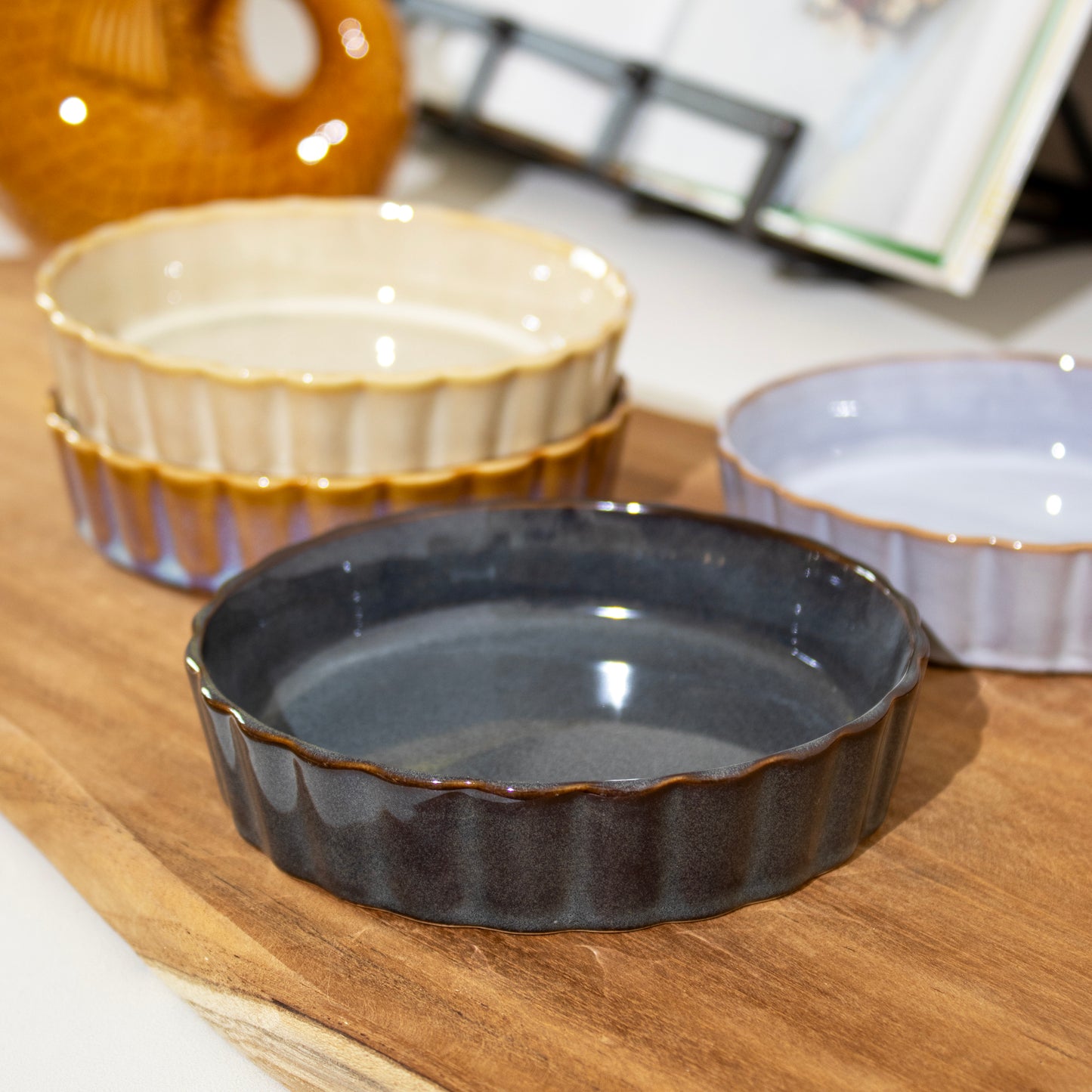 Set Of 4 Dark Mix Reactive Glaze Round Oven Dishes