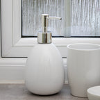Glossy Ceramic Set Of 3 Bathroom Accessories