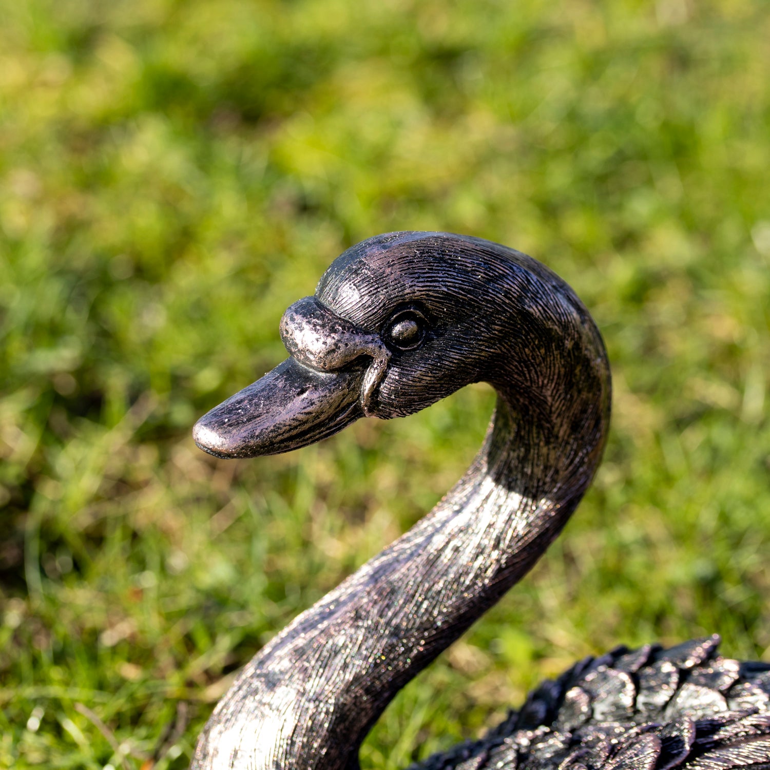 Bronze Gracious Swan Garden Ornament