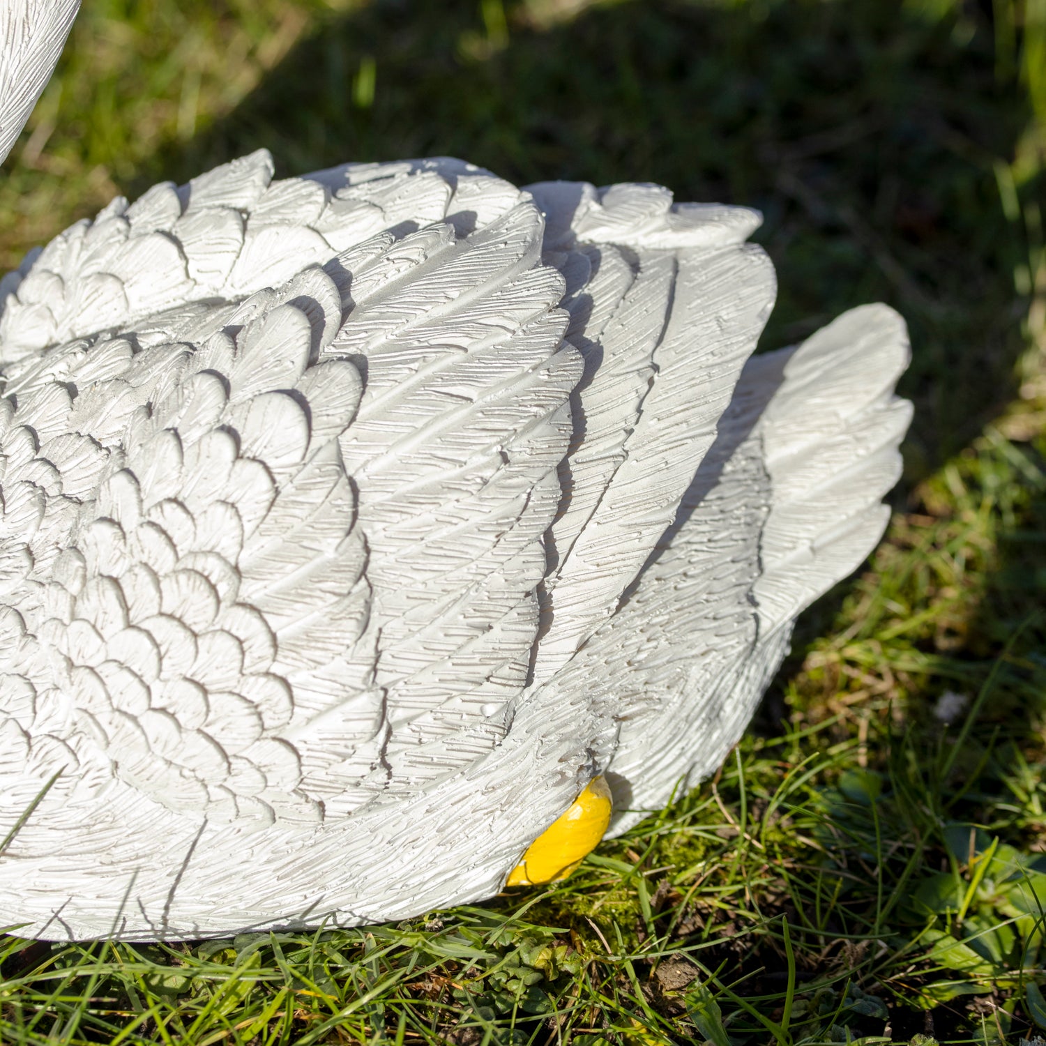 White Gracious Swan Garden Ornament