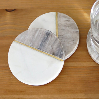 Set Of 4 Light Grey And White Marble Coasters