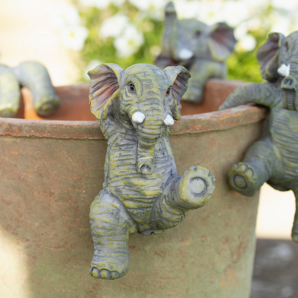 Set Of 4 Elephant Pot Hangers