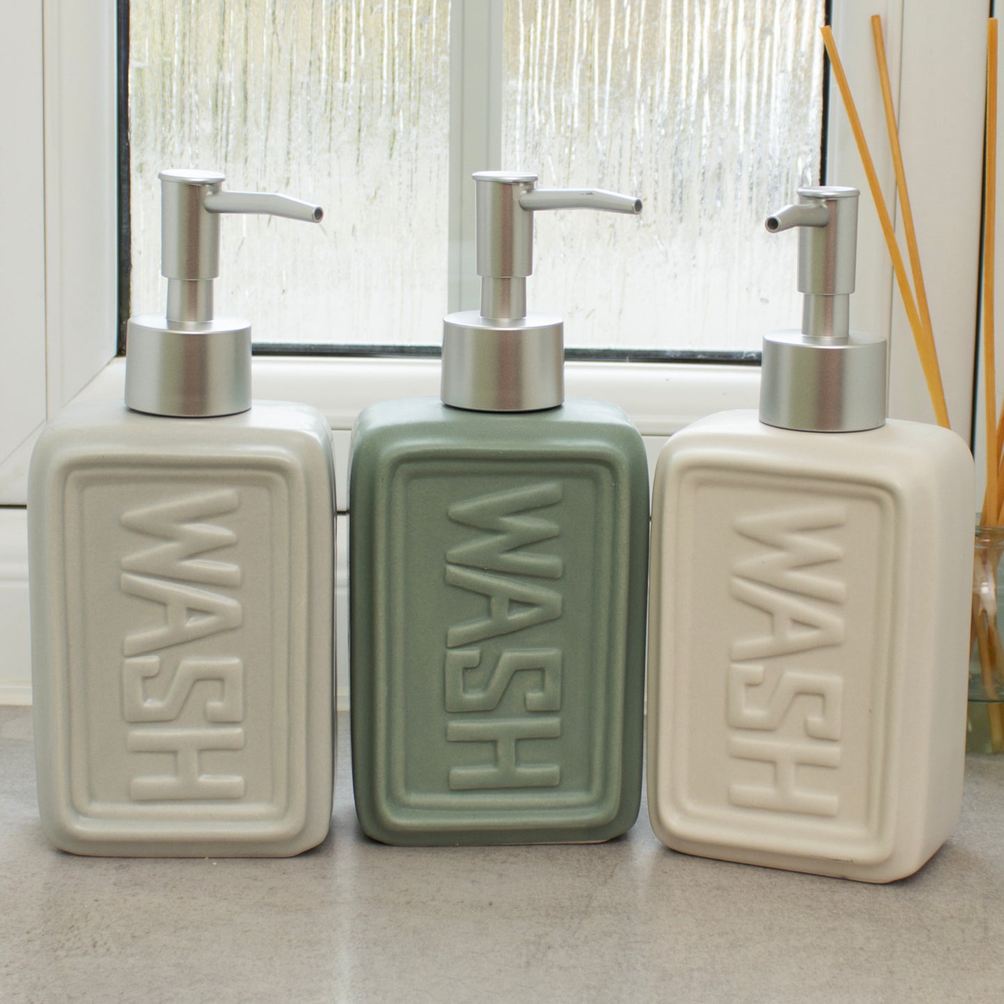 Embossed Wash Ceramic Soap Dispenser