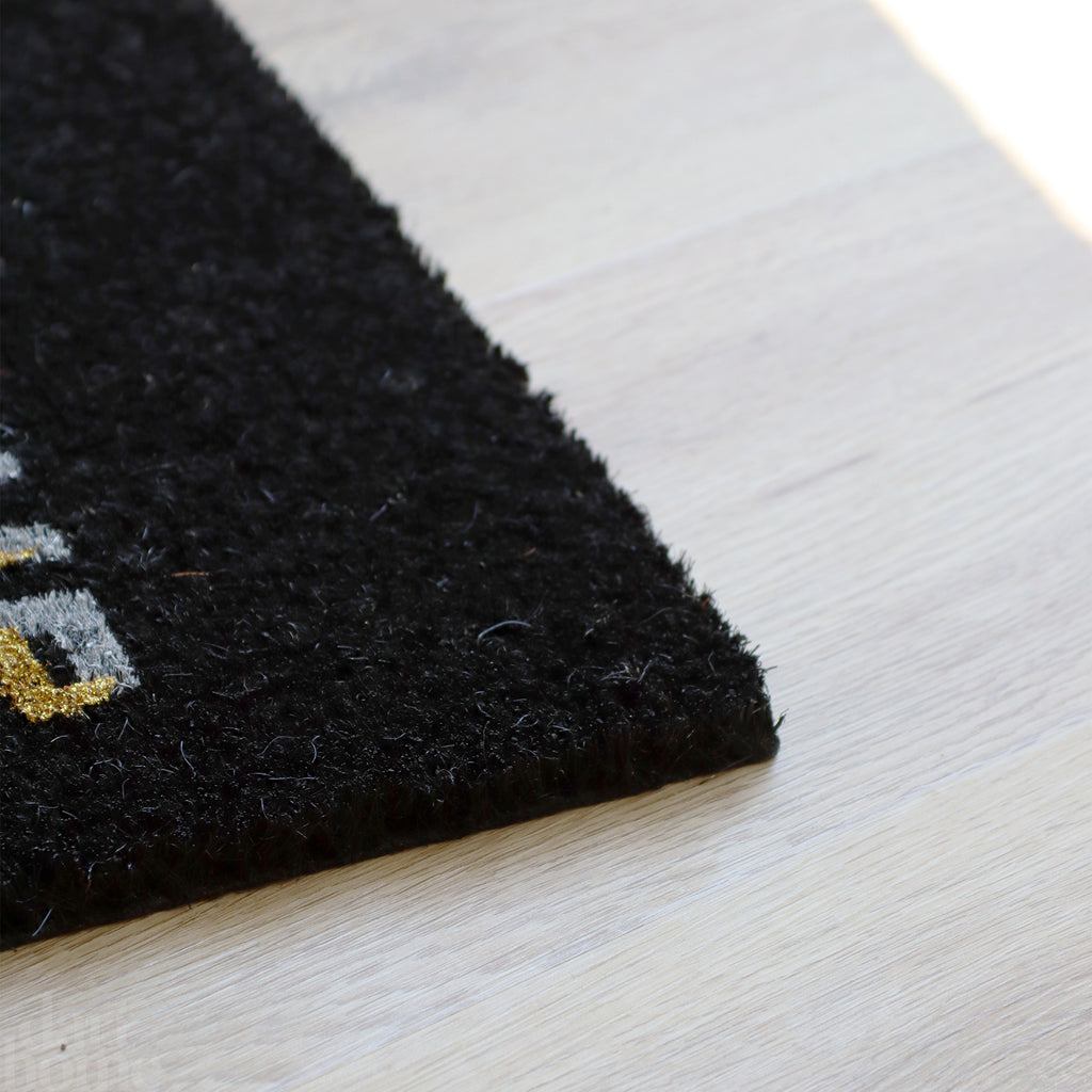 Black And Gold Please Leave By 9pm Doormat