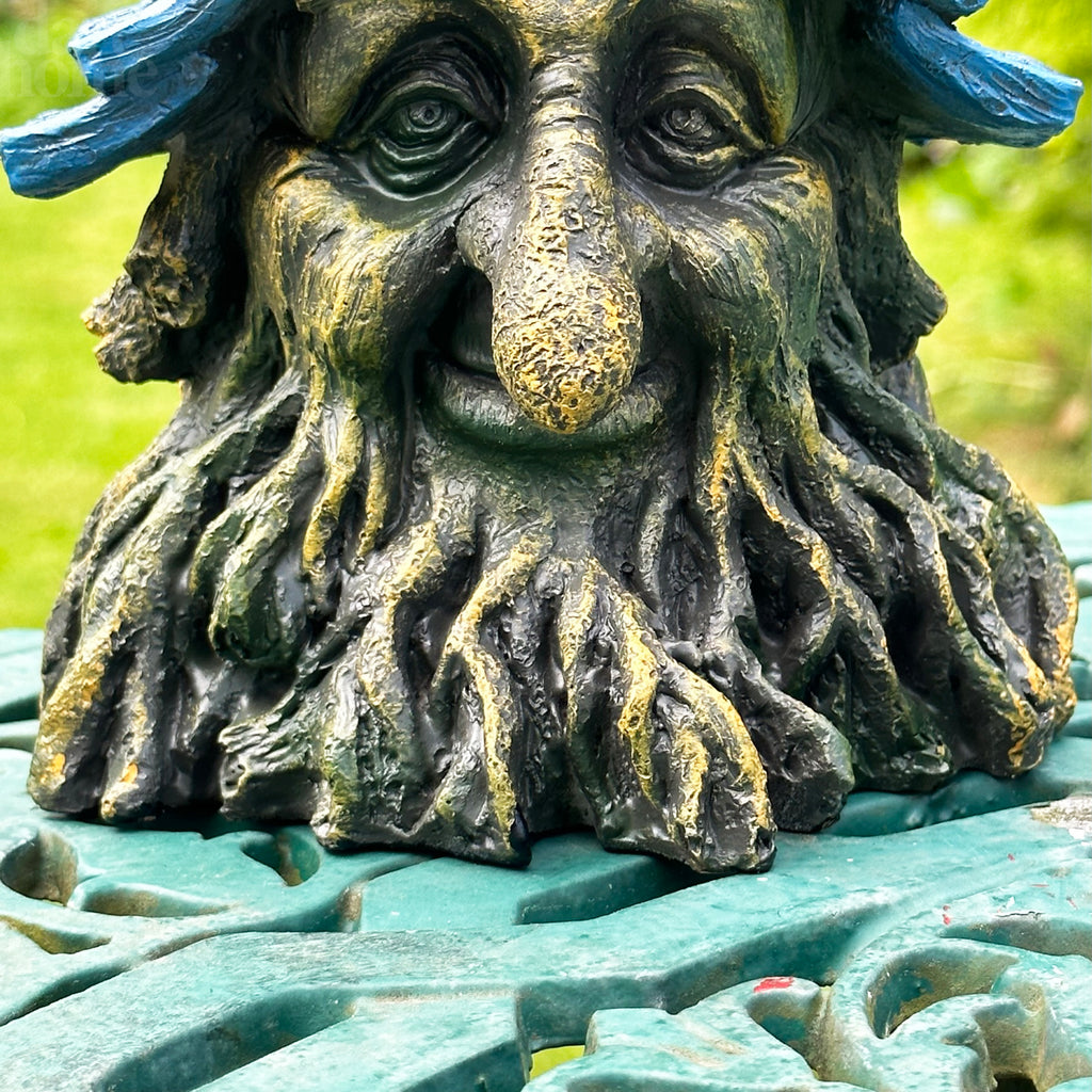 Rustikaler Greenman-Übertopf