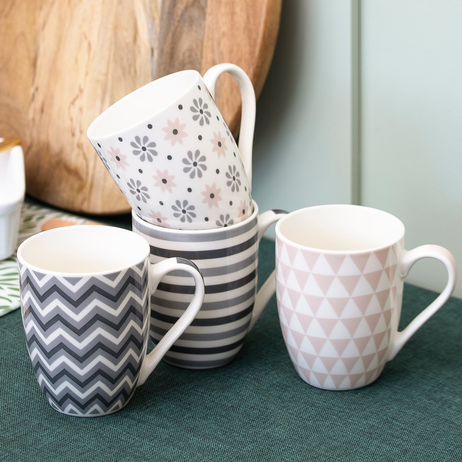 Set Of 4 Art Deco Mugs