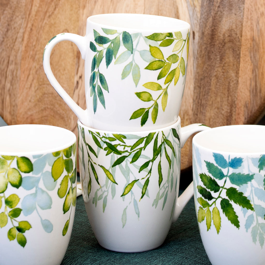 Set mit 4 salbeigrünen Tassen 350 ml