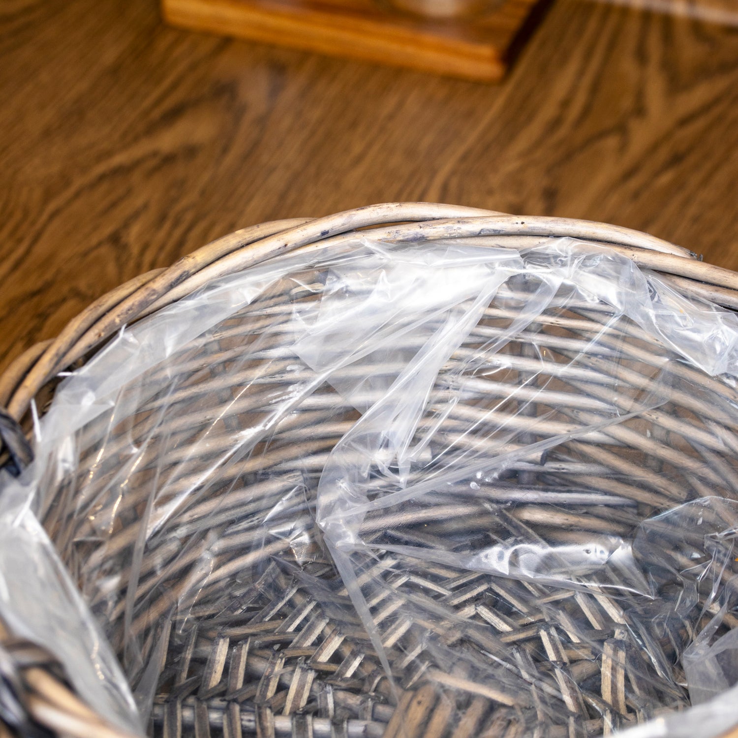 Antique Wash Willow Display Tray With Plastic Lining