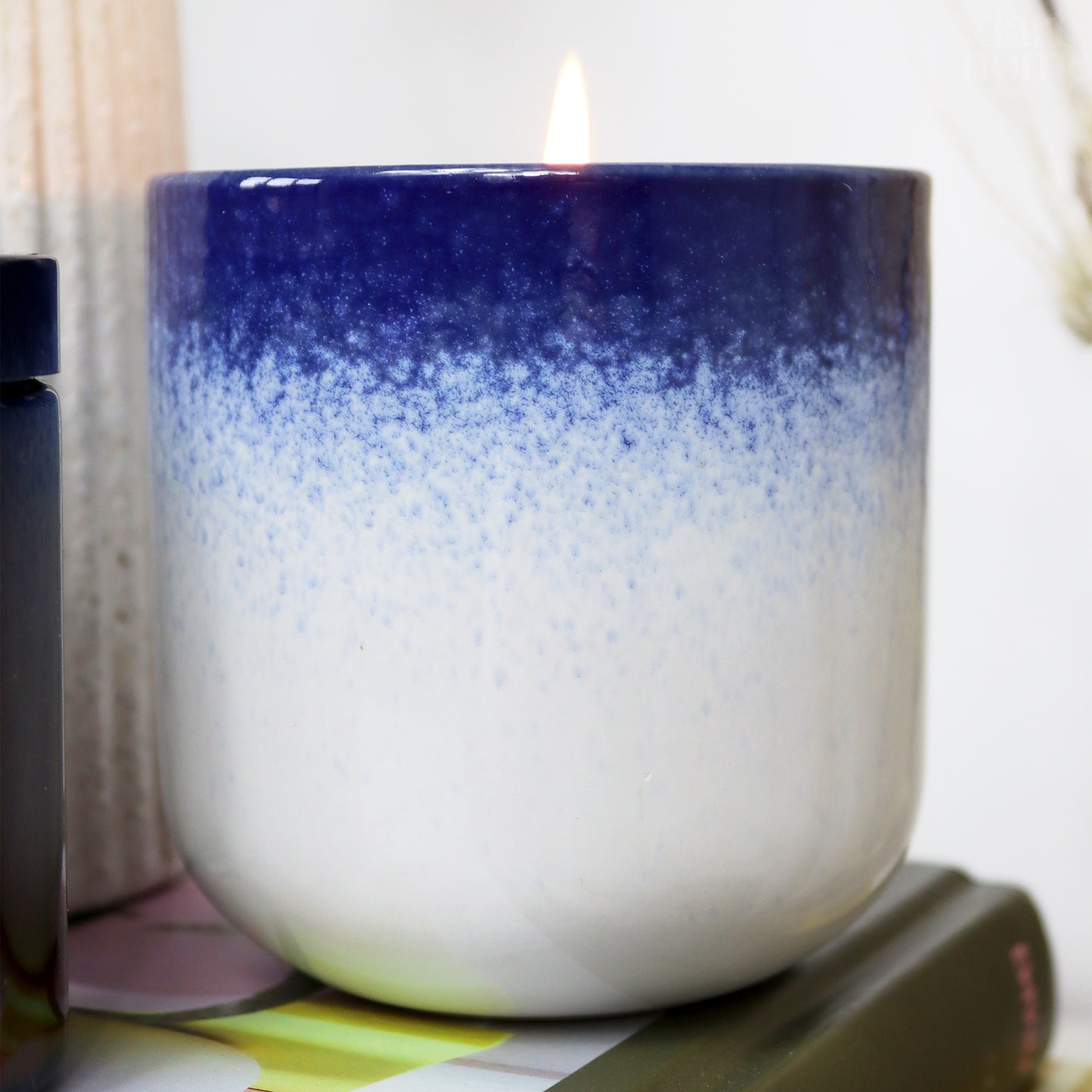 Blue Ombre Oud & Bergamot Scented Candle