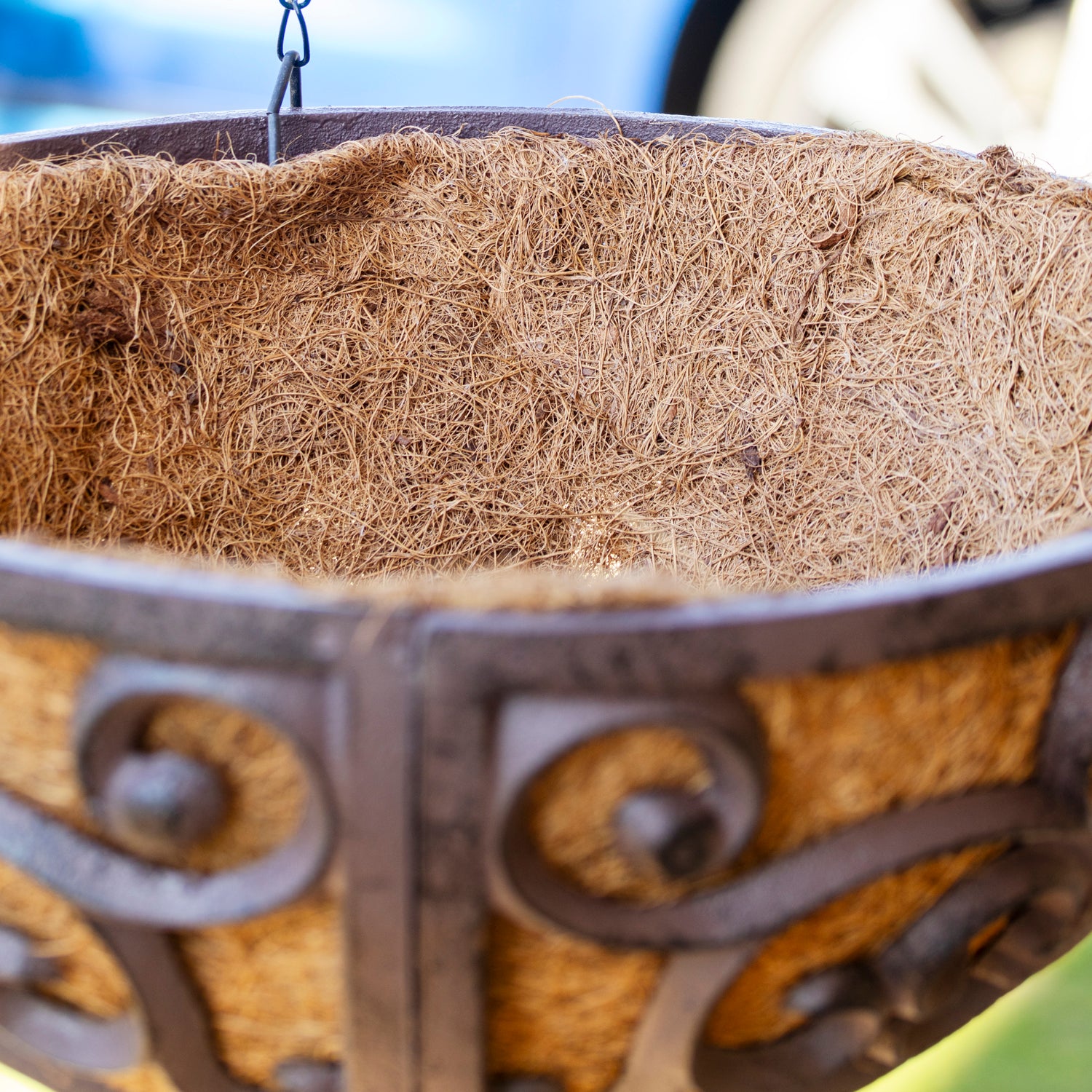 Scroll Cast Iron Hayrack Hanging Basket Planter