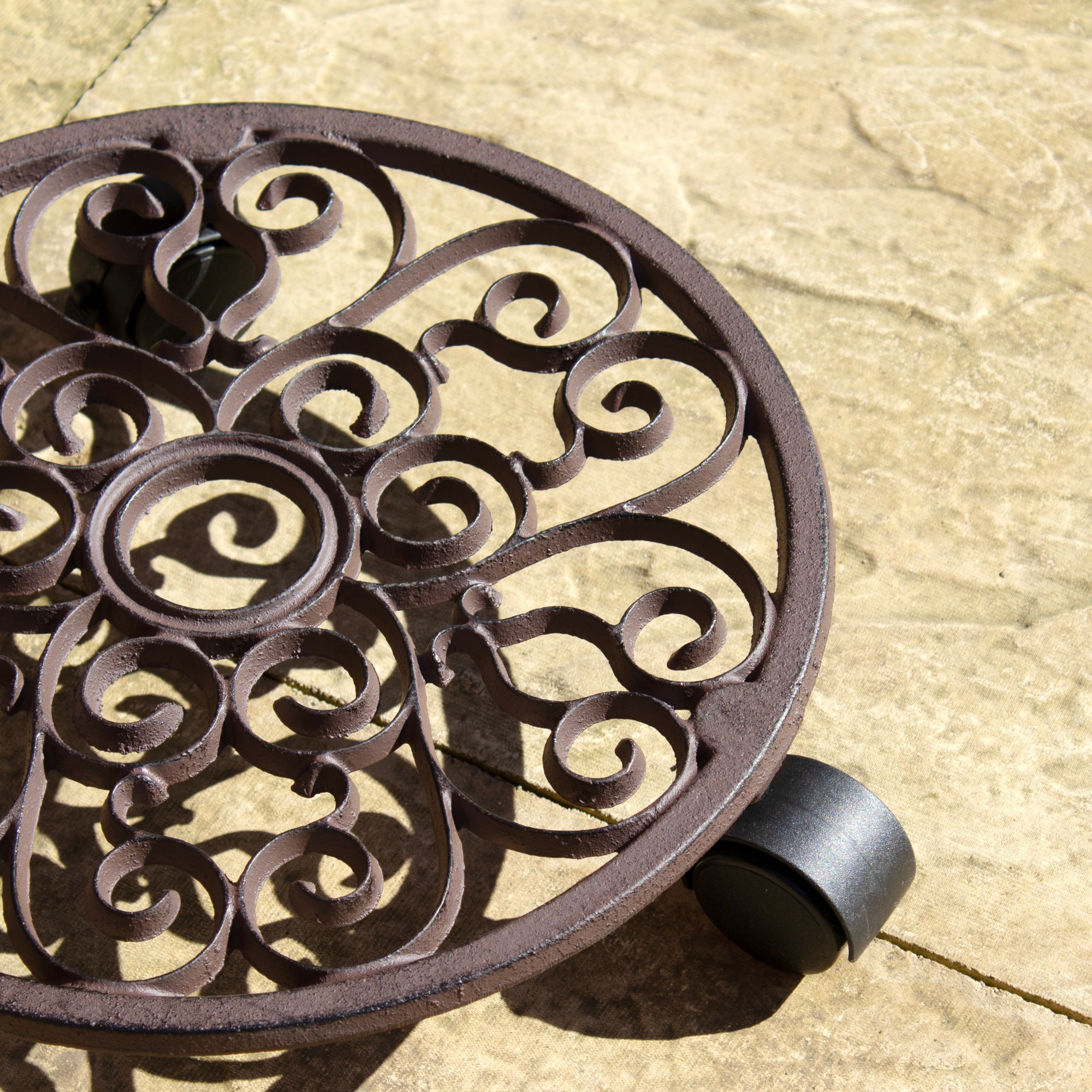 Round Lattice Cast Iron Plant Trolley