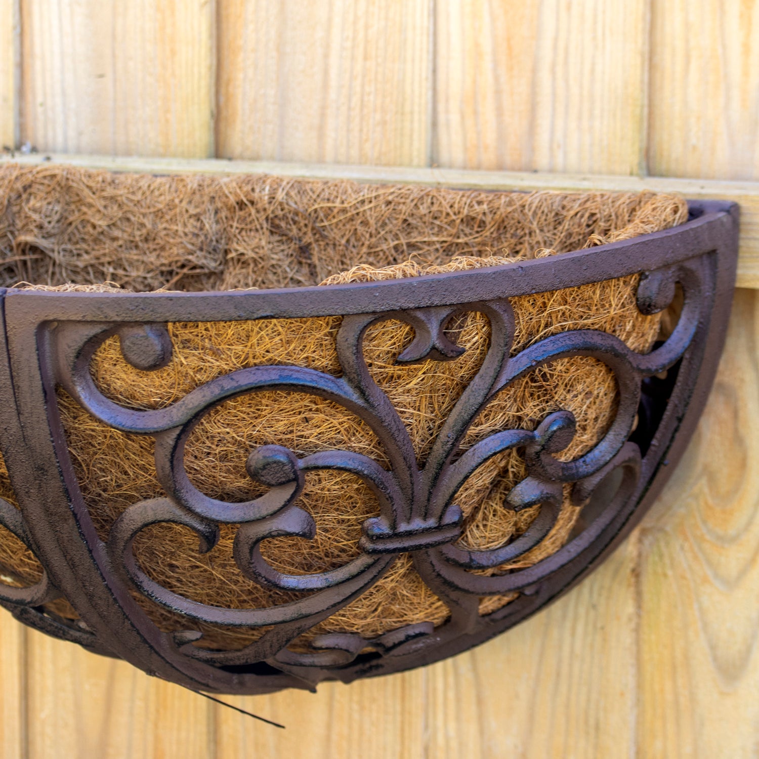 Scroll Cast Iron Hayrack Wall Planter