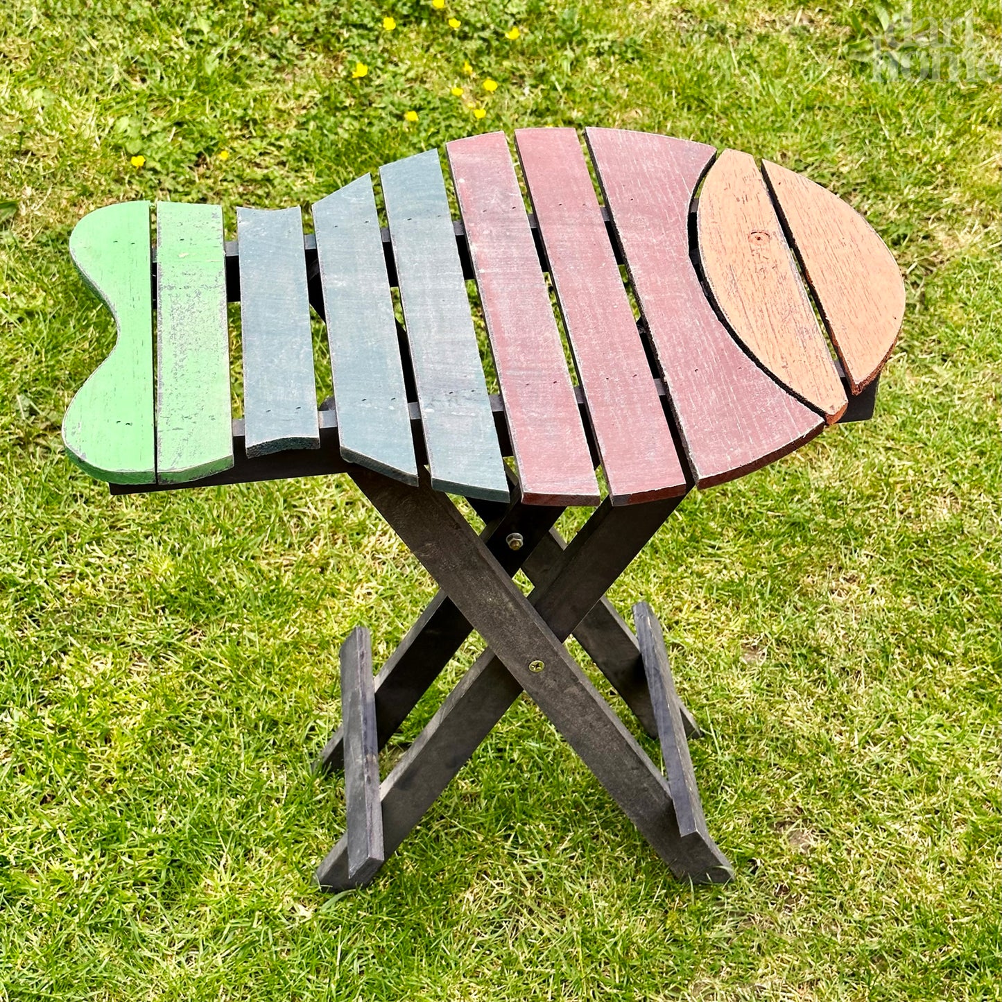 Rustic Wooden Folding Fish Table