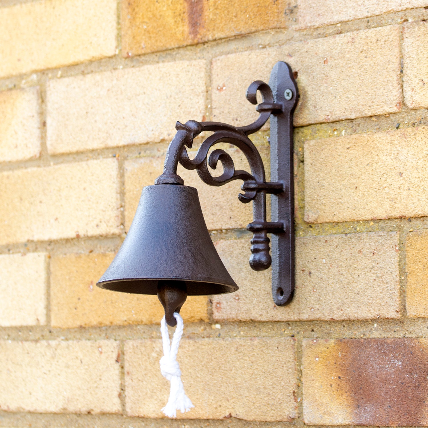 Verzierte Türklingel aus Gusseisen