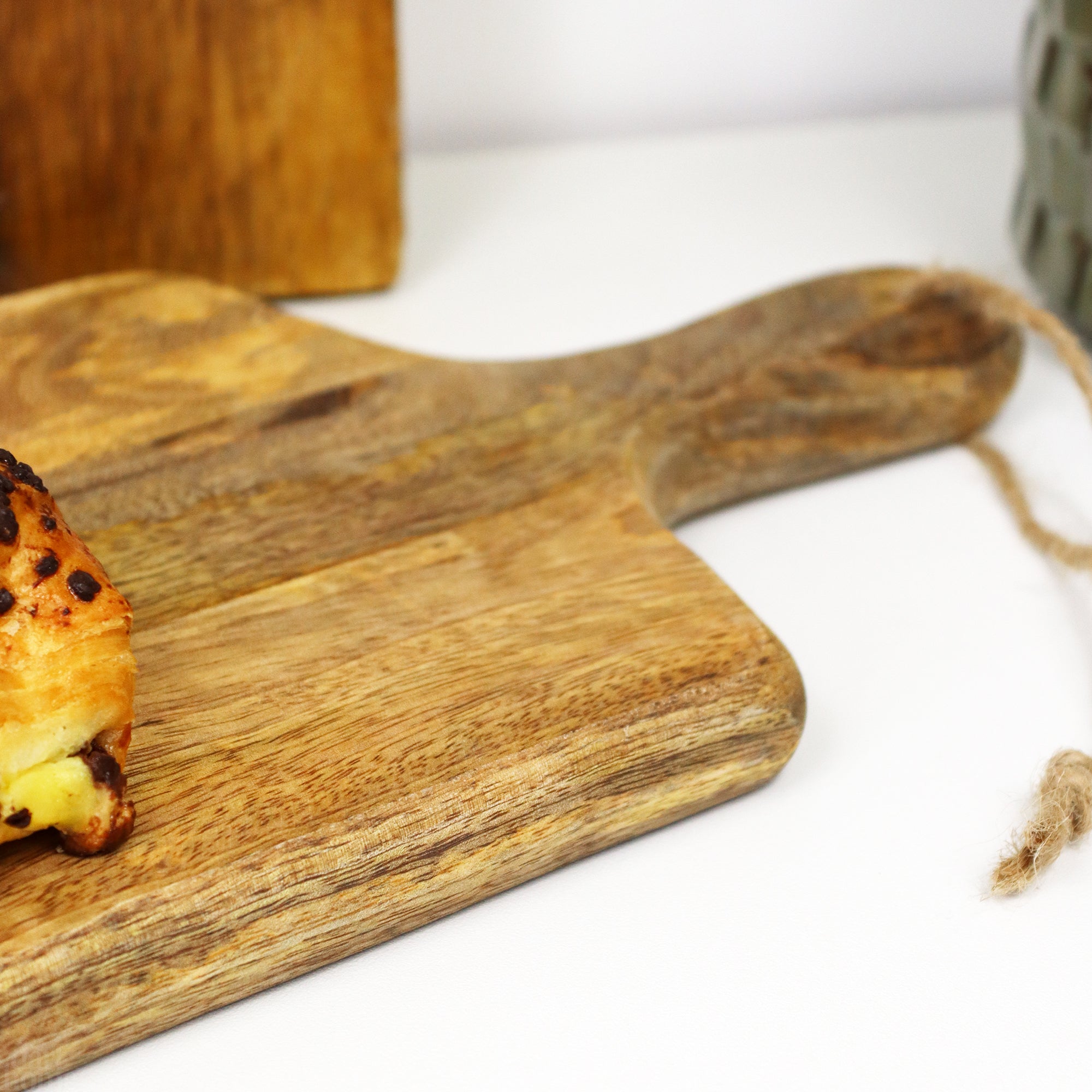 Light Mango Wood Serving Board