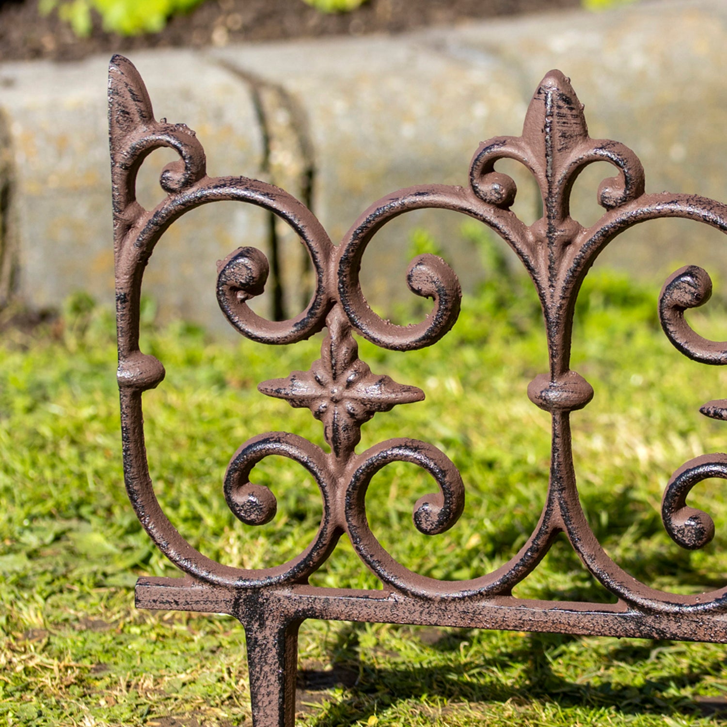 Gothic Arch Scroll Cast Iron Garden Lawn Edging