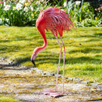 Metal Feeding Flamingo Garden Ornament