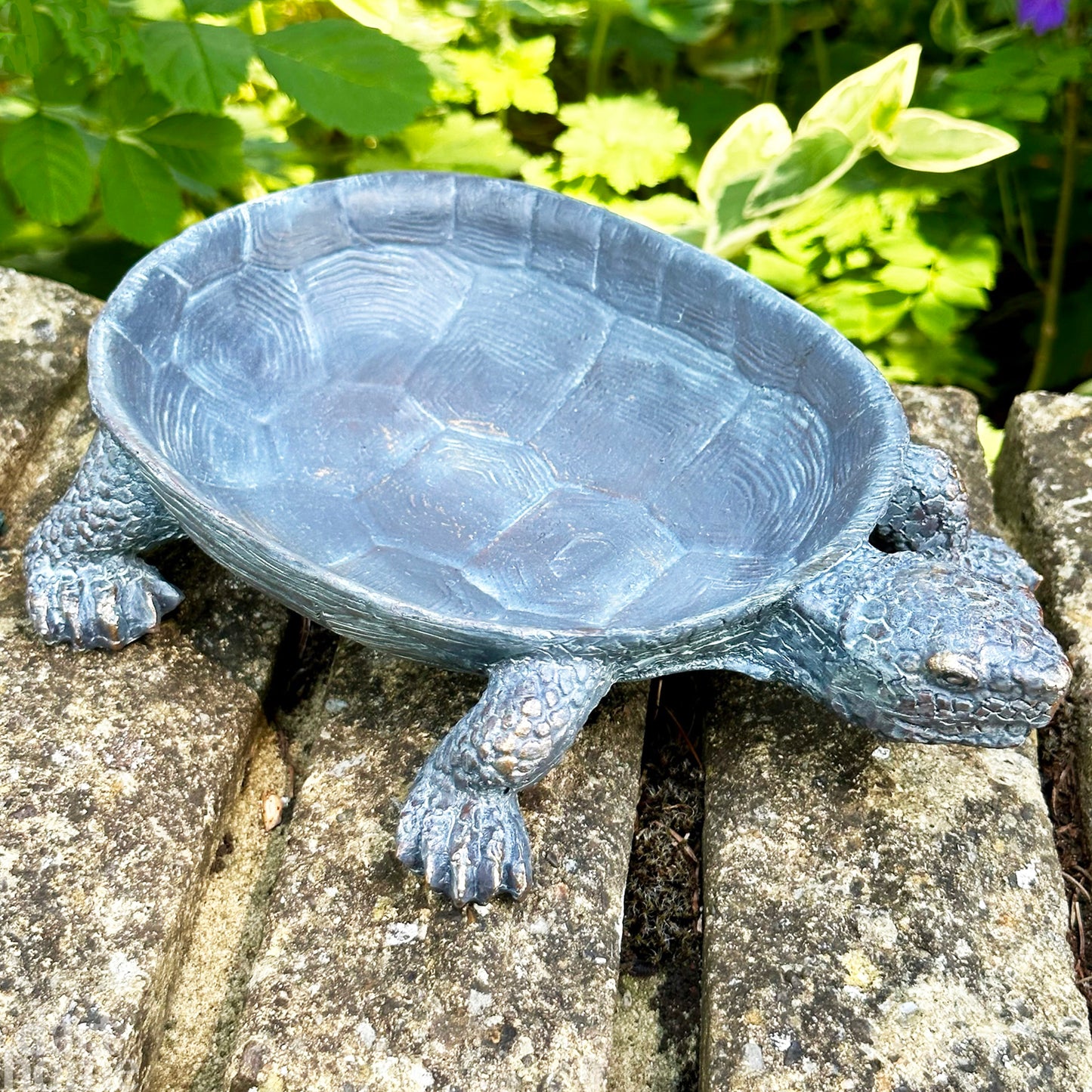 Schildkröten-Vogeltränke aus Bronze