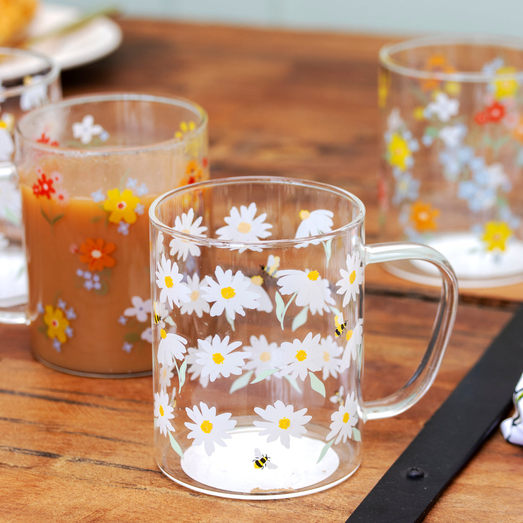 Set Of 4 Daisy Floral Glass Mugs