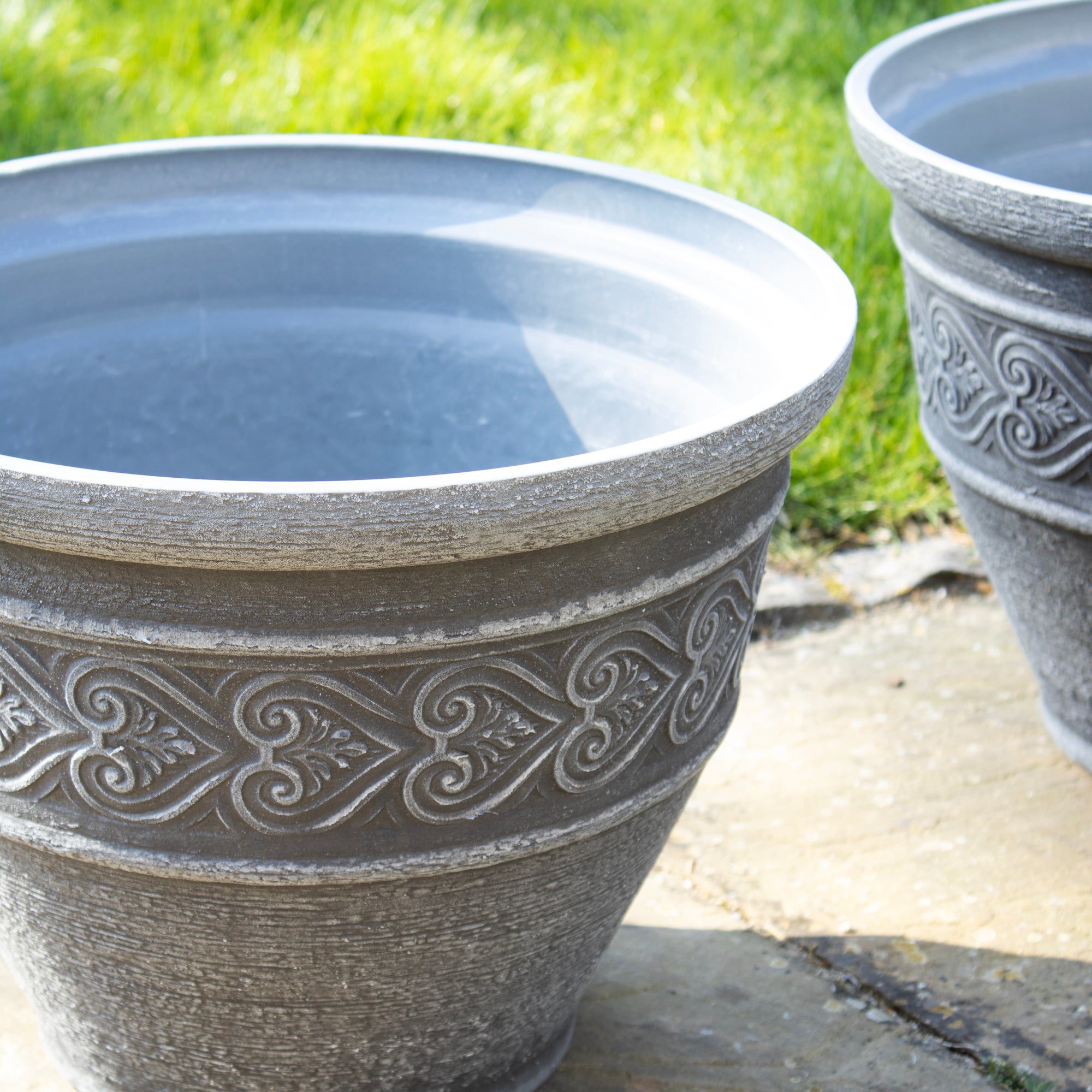 Stone Effect Love Heart Scroll Planter