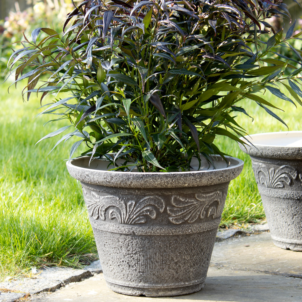 Round Stone Effect Scroll Planter