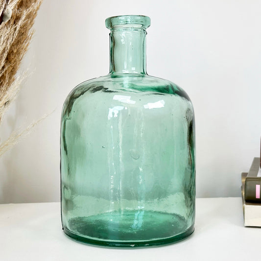 Camille-Flaschenvase aus recyceltem Glas