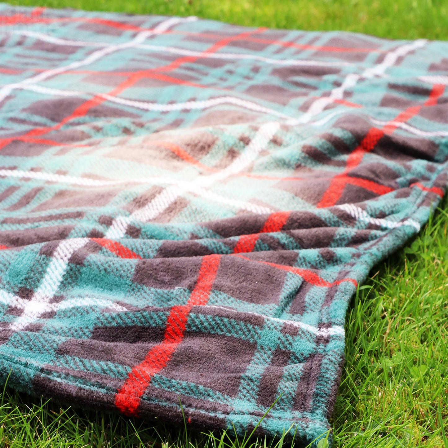 Green Tartan Soft Picnic Blanket