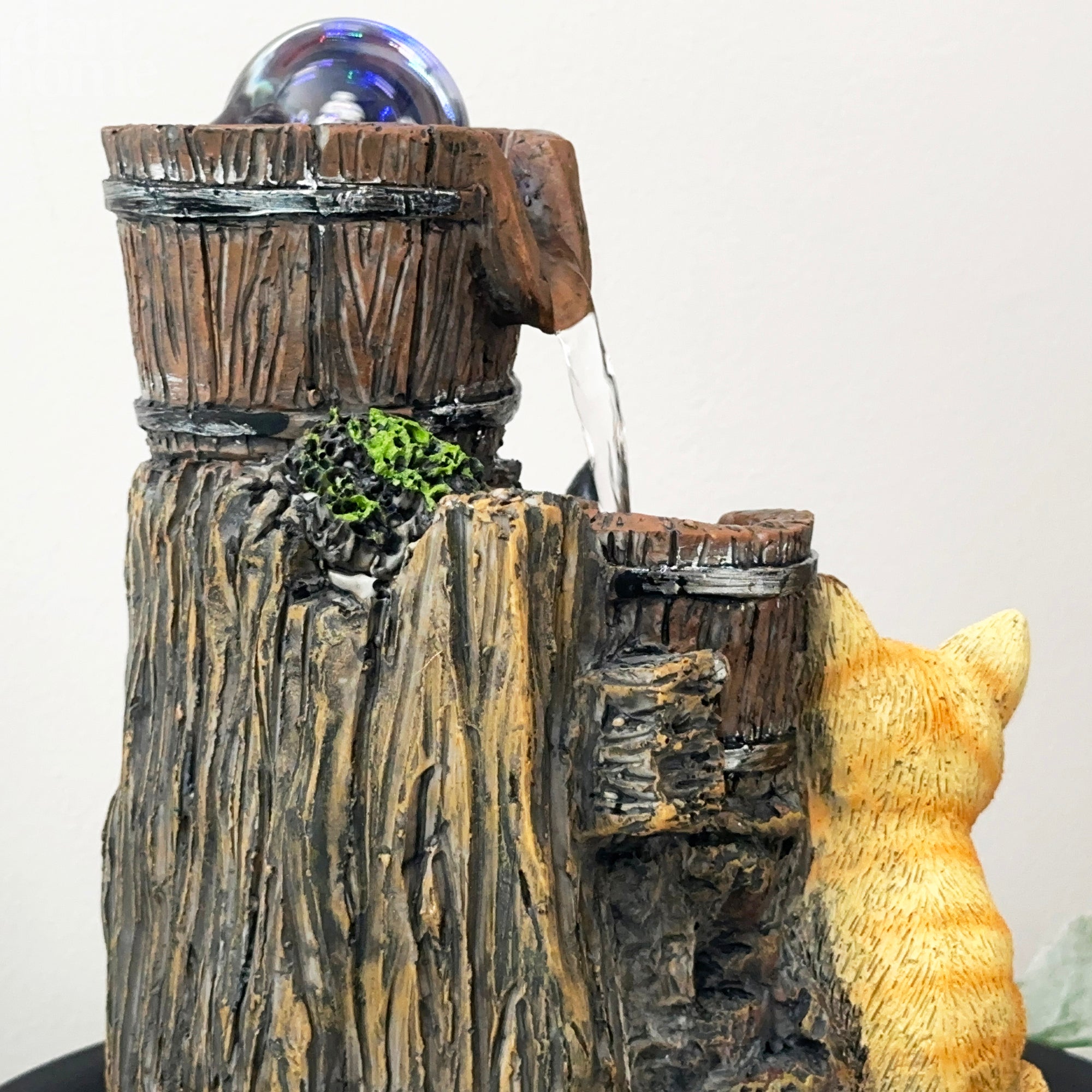 Playful Kittens Indoor Water Fountain