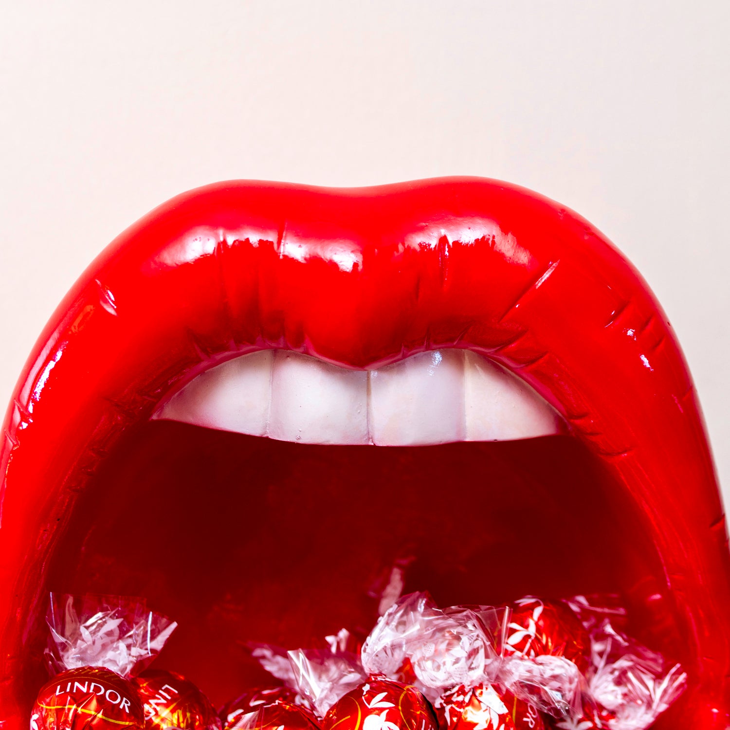 Big Red Lips Bowl