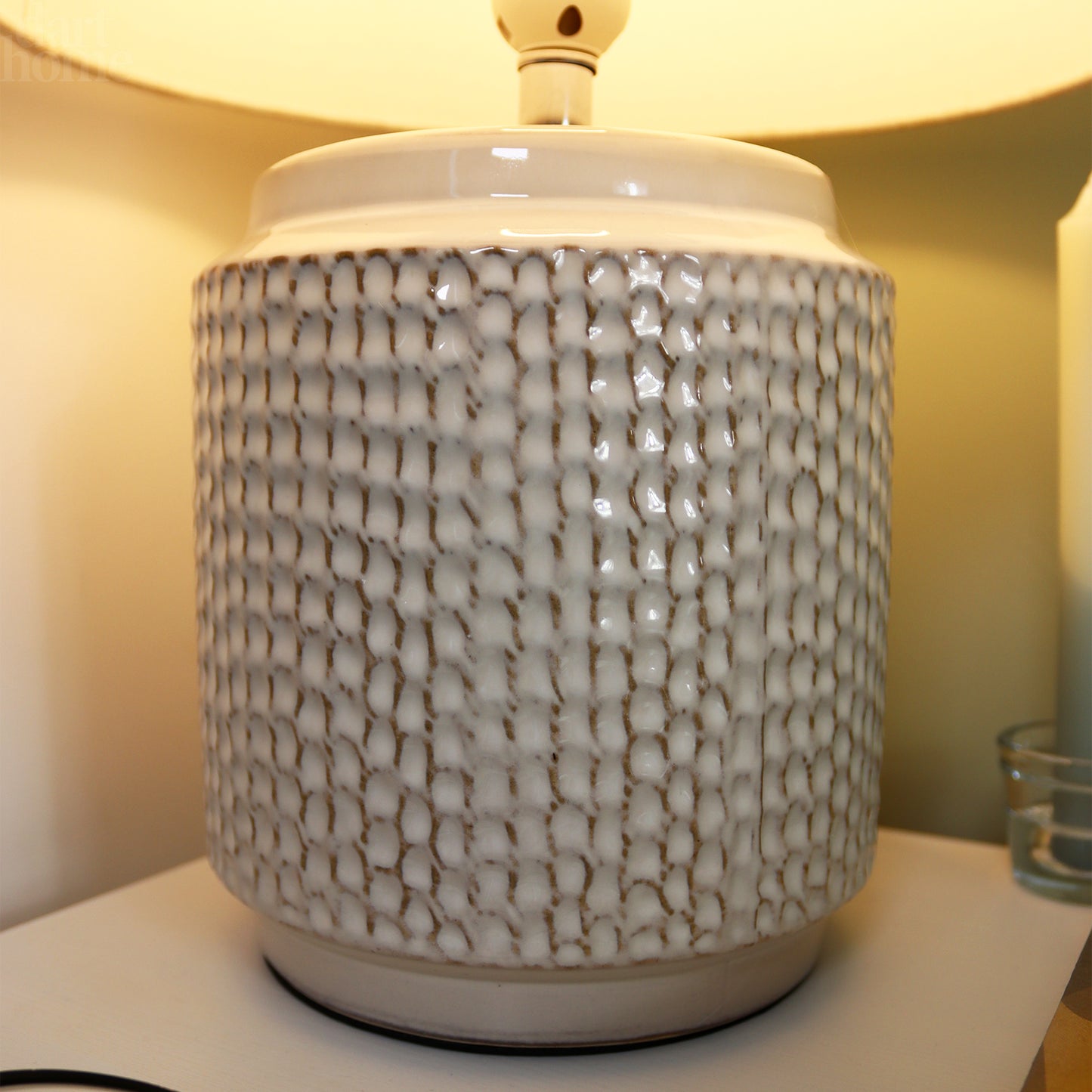 Cream Round Dimple Drum Table Lamp