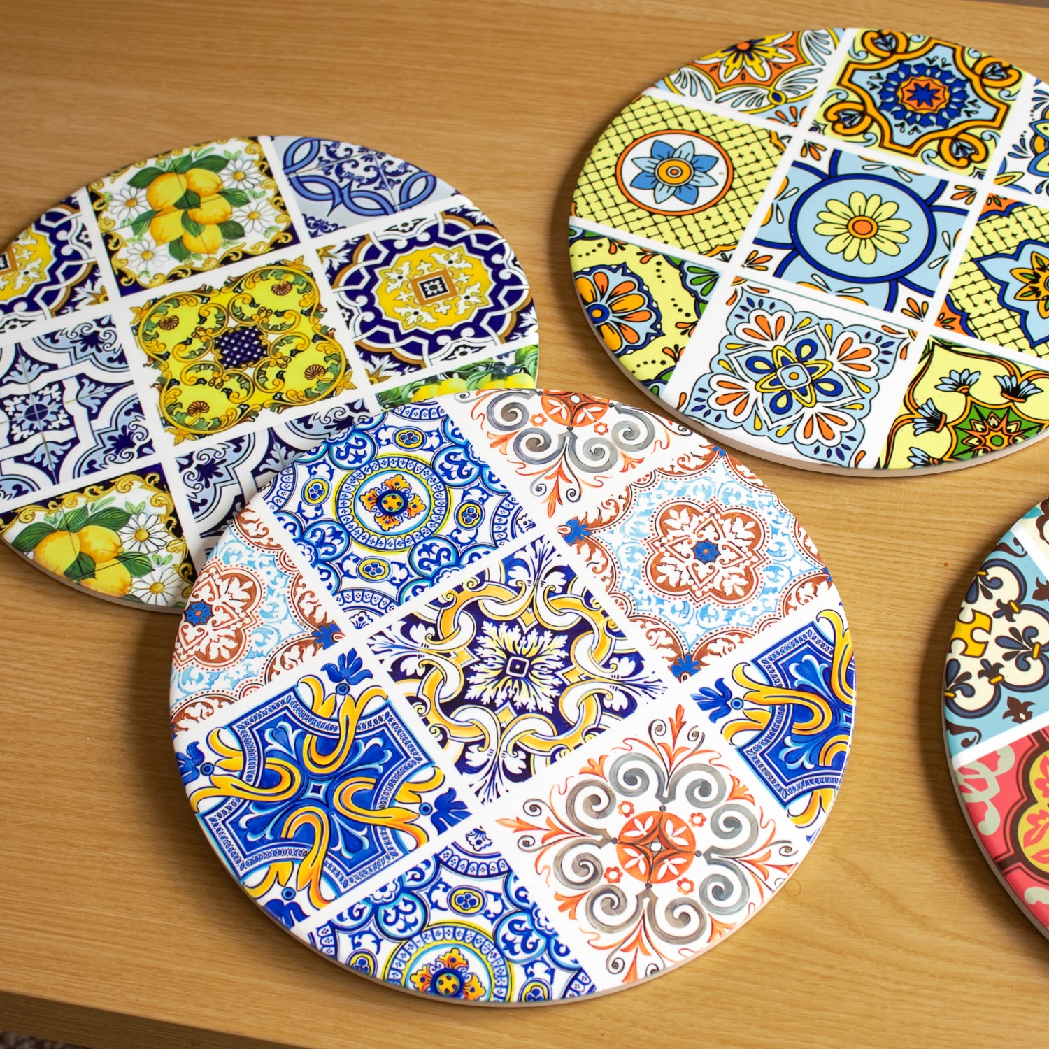 Set Of 4 Multicolour Mediterranean Tile Placemats