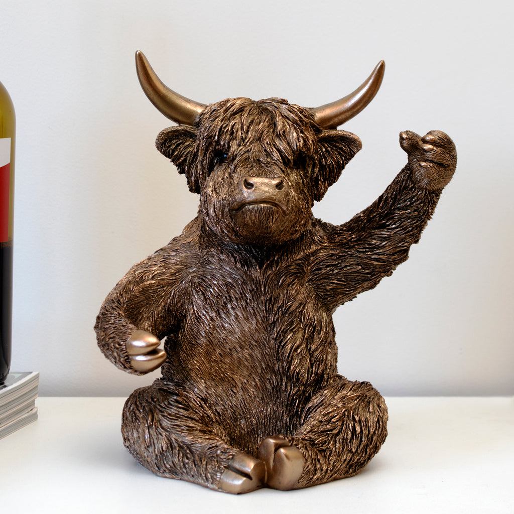 Highland Cow Wine Bottle & Glass Holder
