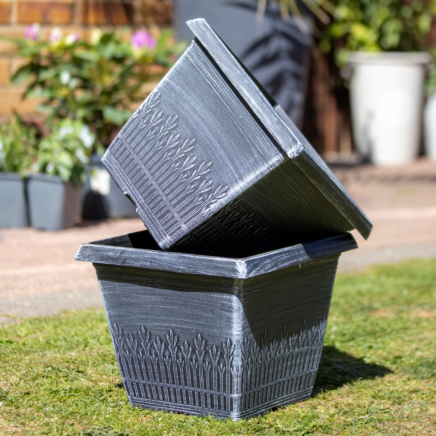Brushed White Wheat Square Planter