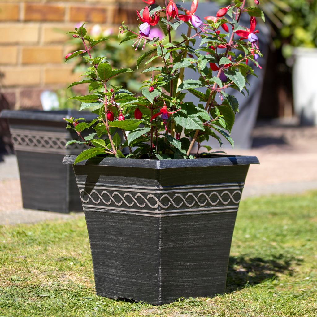 Black Infinity Square Garden Planter