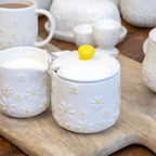 White Daisy Sugar Bowl & Milk Jug Set