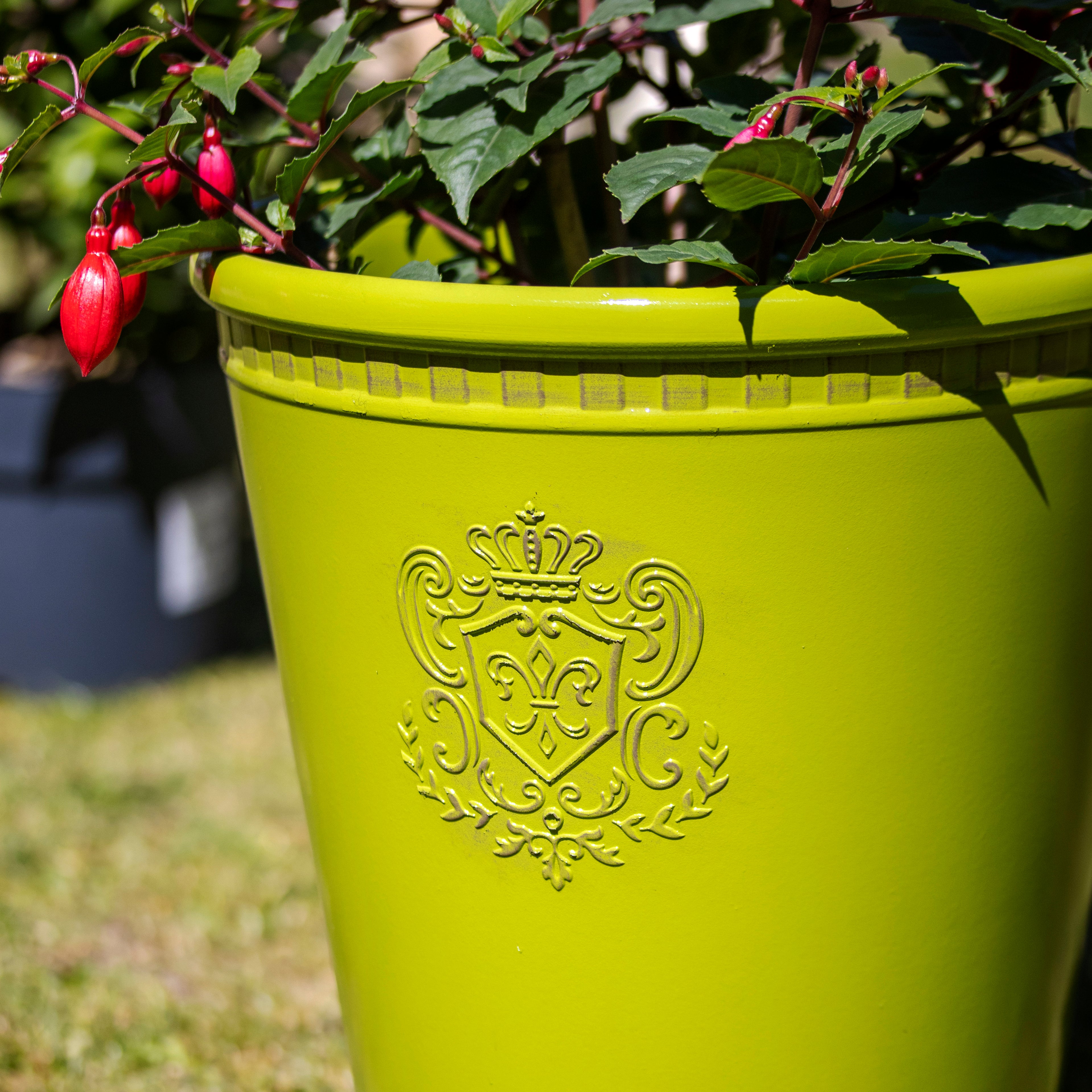 Tall Green Royal Garden Planter
