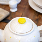 White Daisy 1 Litre Teapot