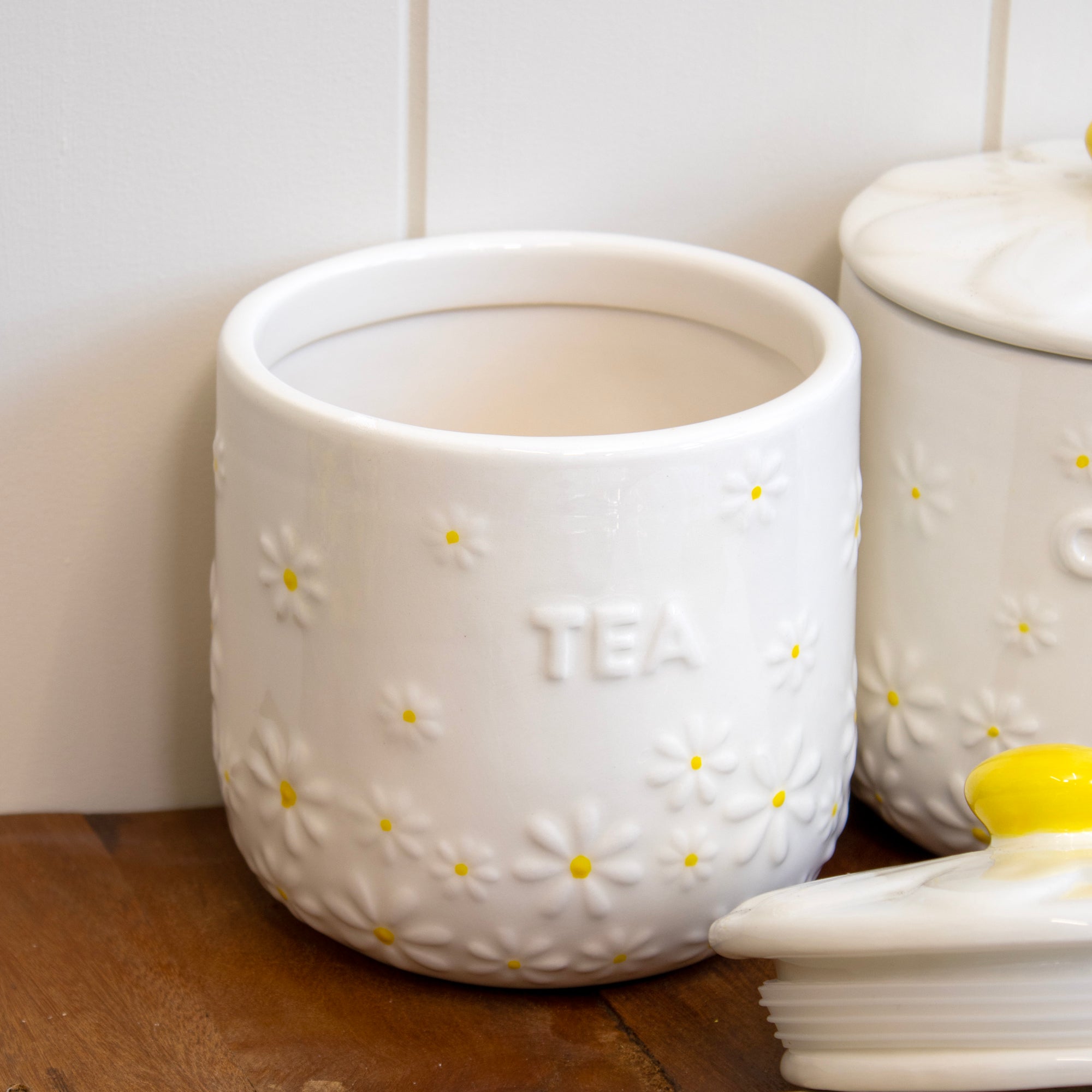 Set Of 3 White Daisy Tea Coffee Sugar Canisters