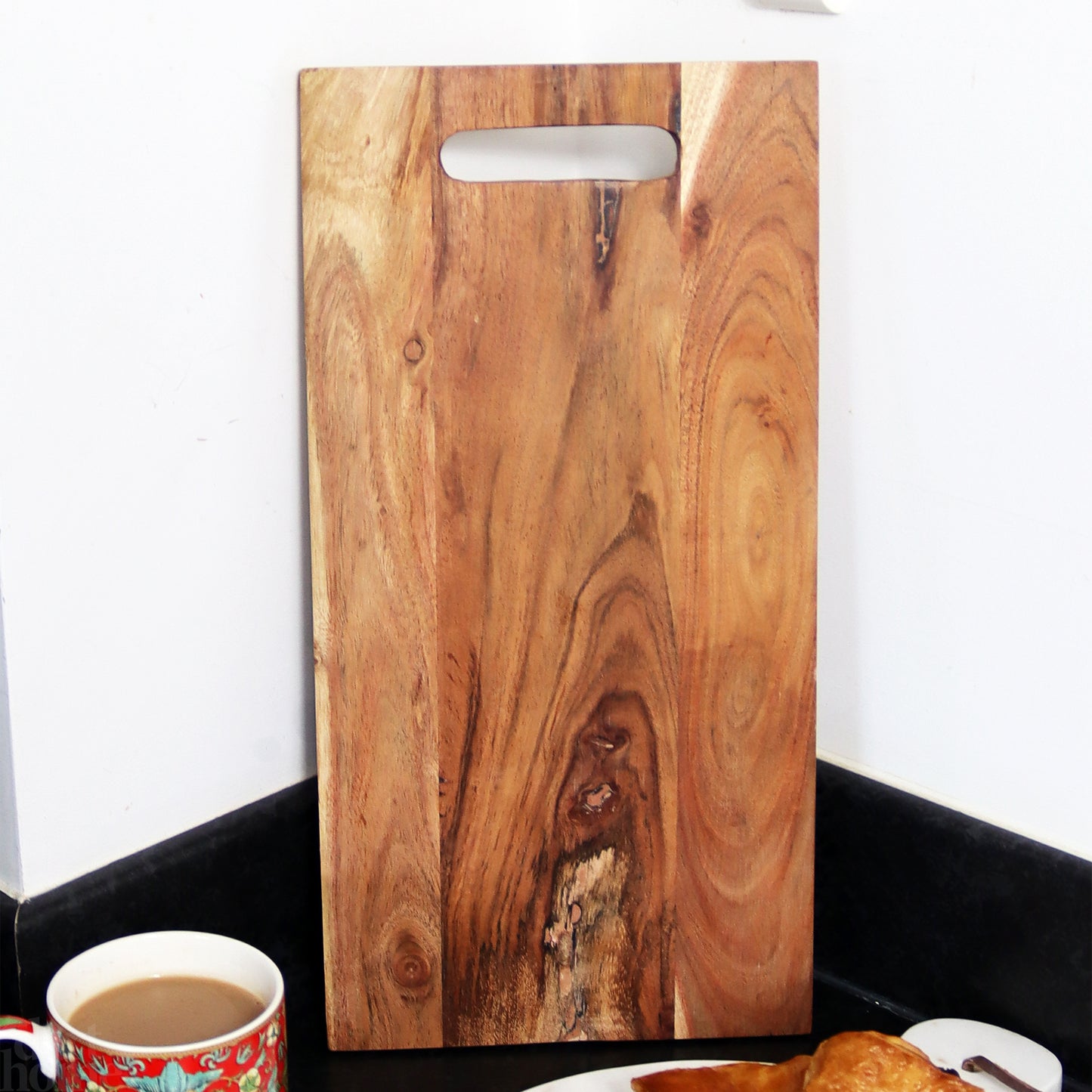 Acacia Wood Chopping Board With Handle 20x40cm