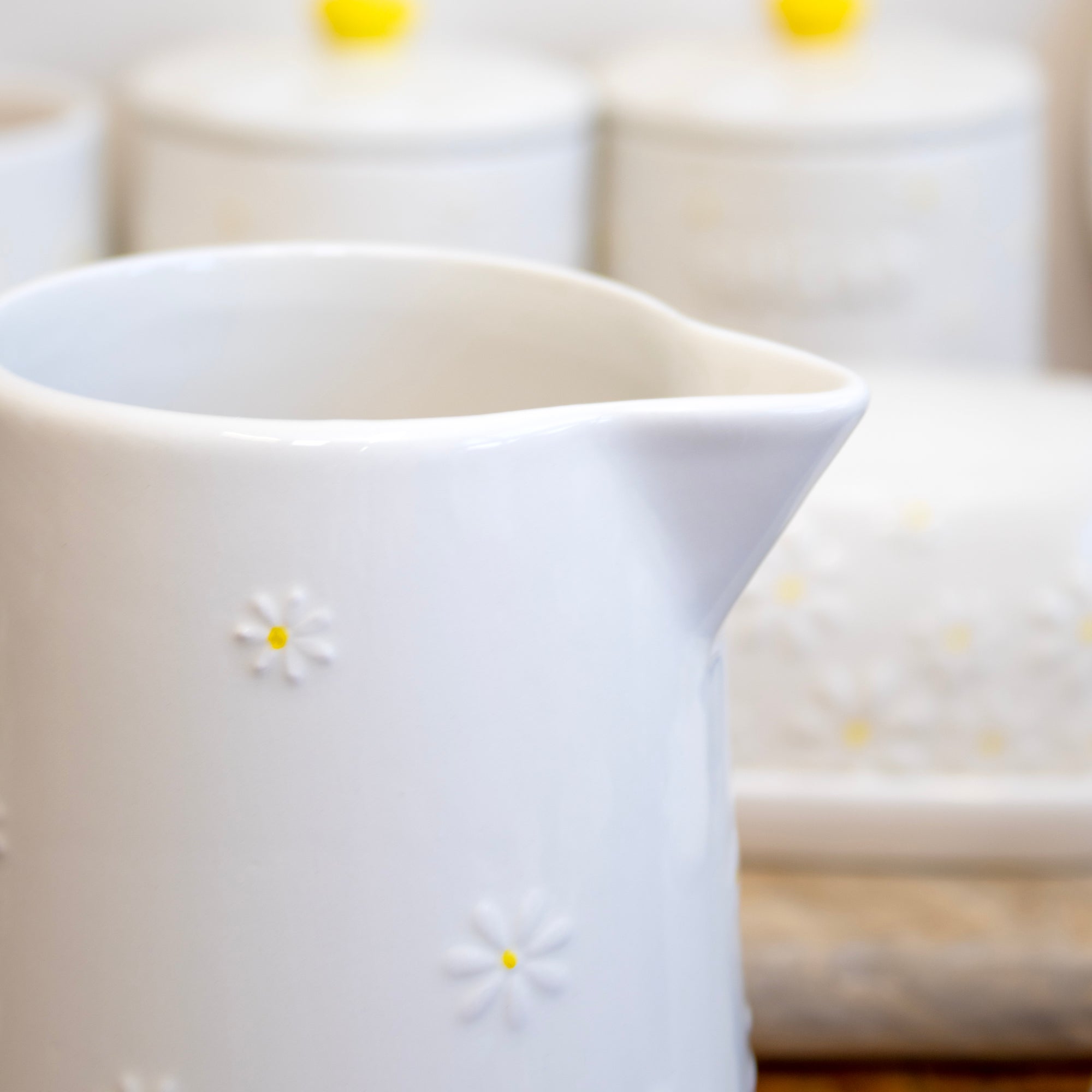 White Daisy Jug