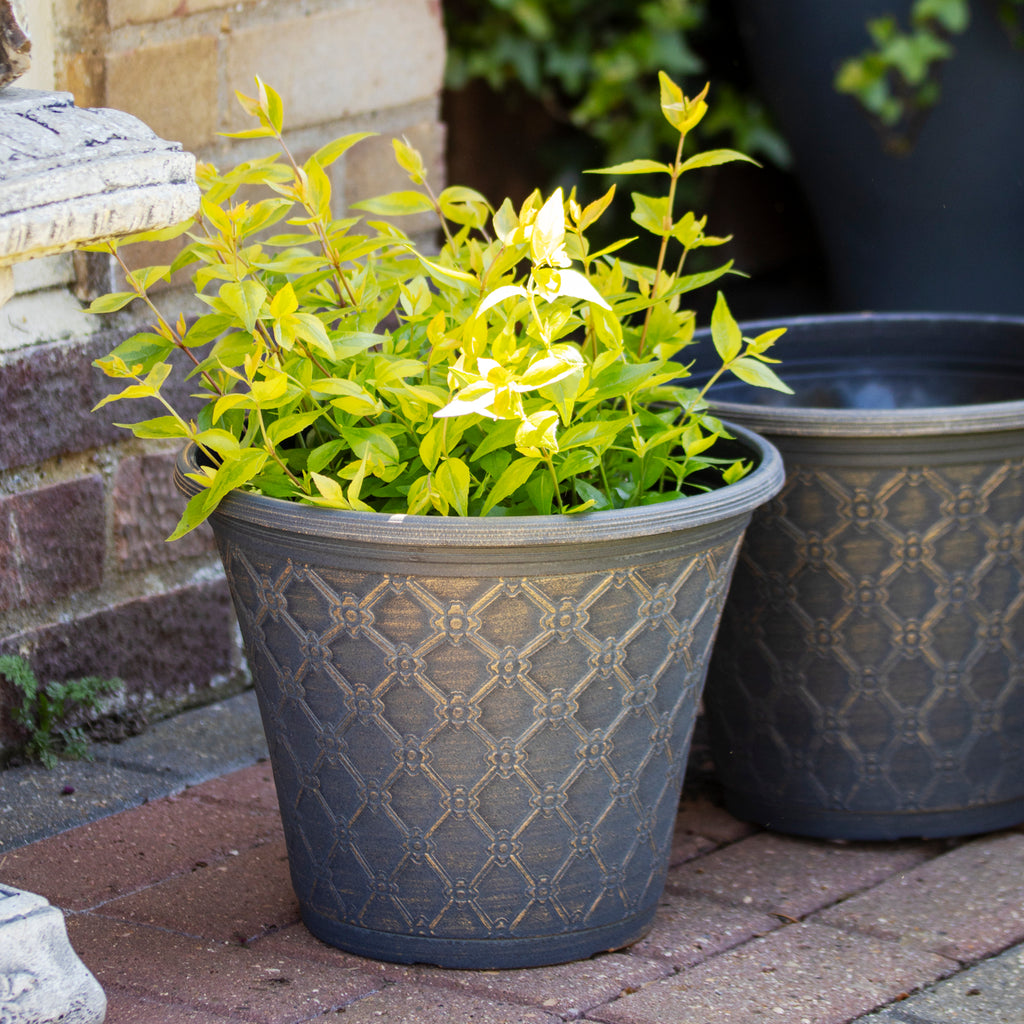 Patina Bronze Lattice Round Planter