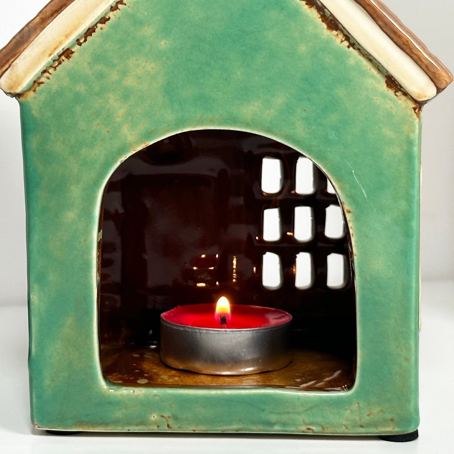Green Holiday House Candle Holder