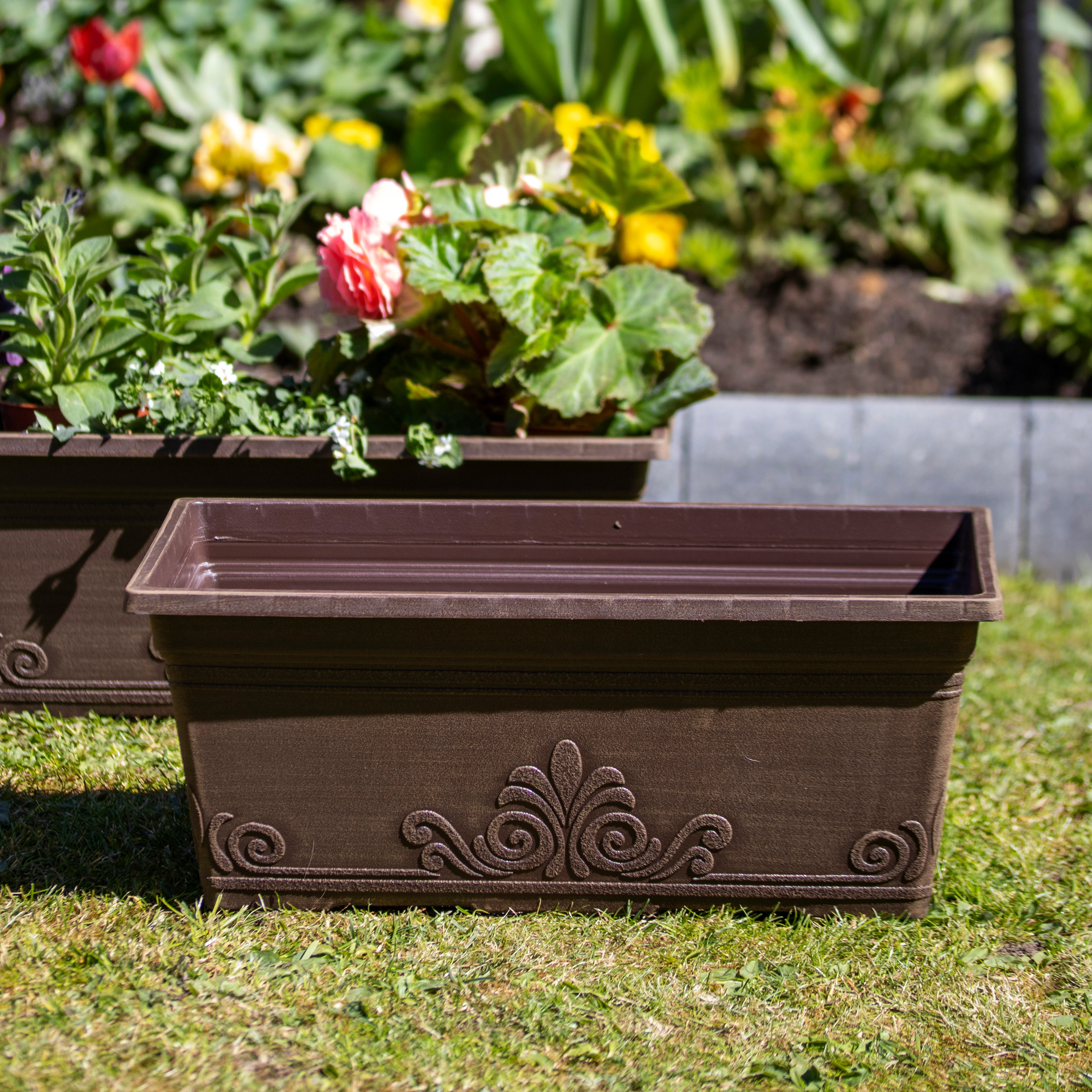Brushed Butterscotch Laurel Window Box