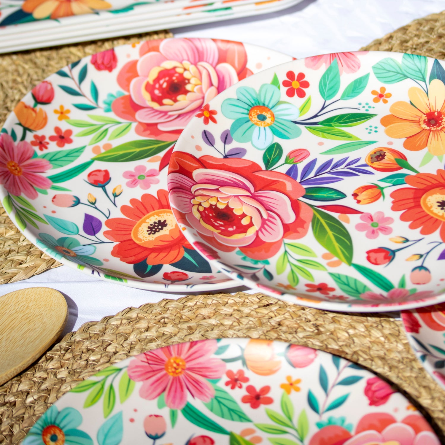 Set Of 4 Melamine Floral Dinner Plates
