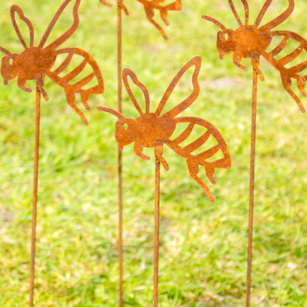 Rusty Birds Nest Gartenstecker